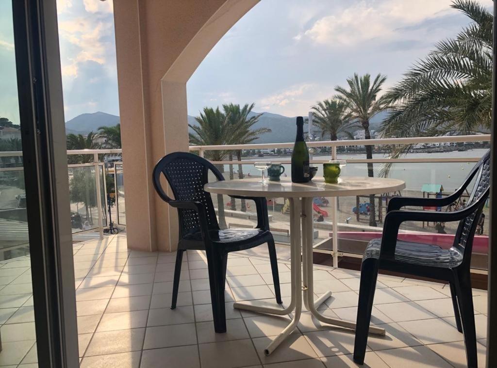 Platja Del Port Apartment ยันซา ภายนอก รูปภาพ