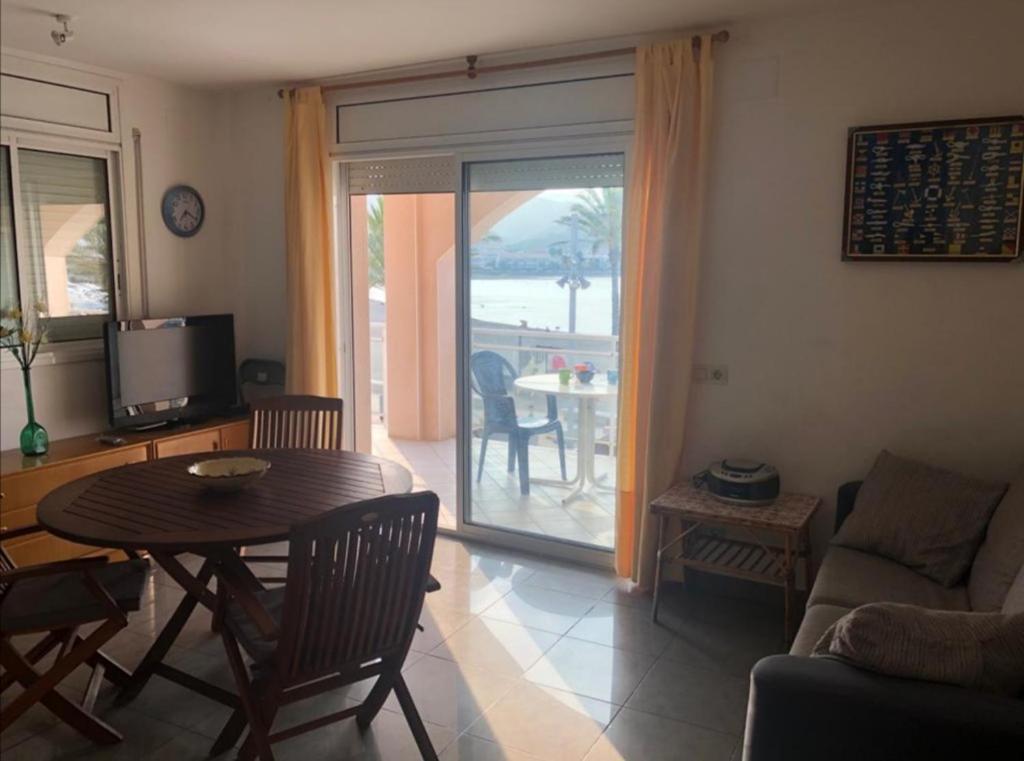 Platja Del Port Apartment ยันซา ภายนอก รูปภาพ